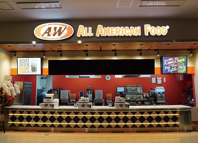 イオンモール沖縄ライカム店